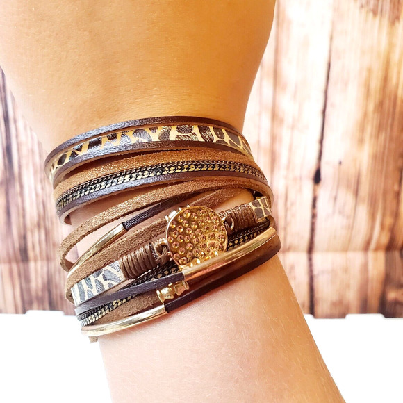 Leather Bracelet Women's Brown On-Size Animal Print Magnetic Clip Jewlery BOHO - Picture 1 of 6